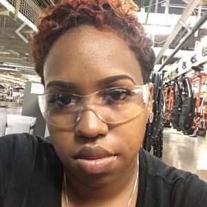 Meet your Posher, Eboni